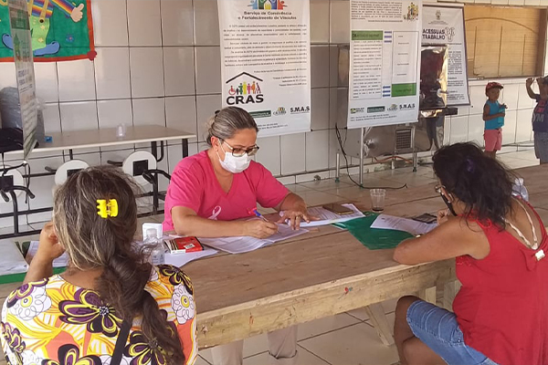 Assistência Social leva atendimento à comunidade Sapiquá
