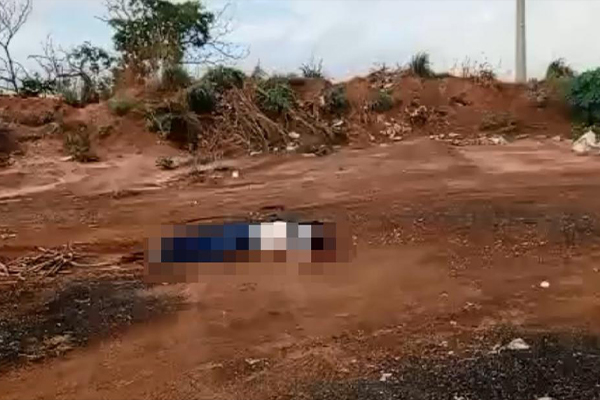 Homem é achado morto com tiros na cabeça perto da BR-364