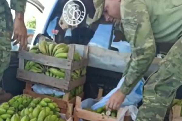 Três suspeitos de tráfico na fronteira com a Bolívia são presos com drogas escondidas em caixas de banana em Cáceres