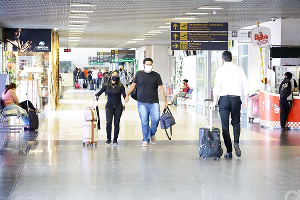 Passageira que veio da África do Sul é monitorada e segue em quarentena em VG