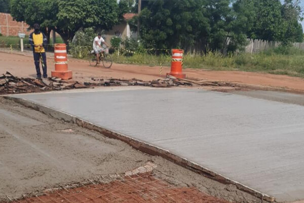 Prefeitura-constrói-mais-uma-faixa-elevada