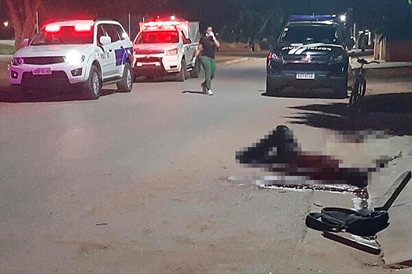 Homem é achado morto na rua com sinais de espancamento; Polícia Civil de Cáceres investiga