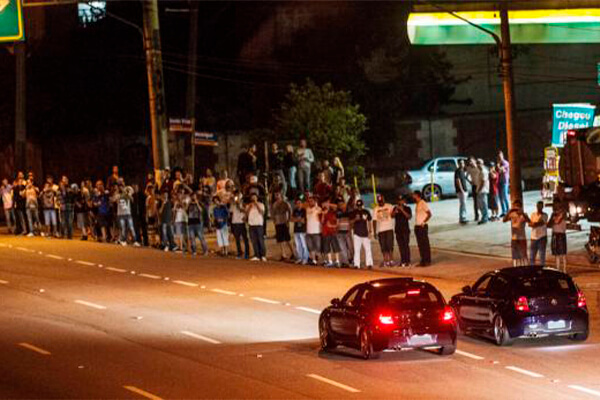 Motorista que divulgar infração de trânsito na internet pode perder CNH