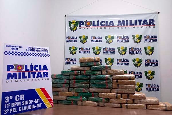 Casal é preso com 41 tabletes de pasta base de cocaína em MT