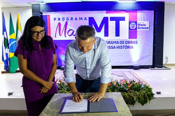 Prefeita Eliene recebe Mauro Mendes em Cáceres, governador inaugura escola técnica e garante recursos para asfalto da Membeca