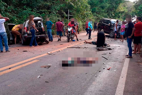 Acidente na estrada de Chapada mata pelo menos 3 pessoas