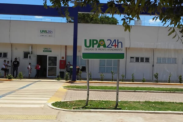 Pai-de-paciente-na-UPA-tenta-esfaquear-médico-em-Cáceres