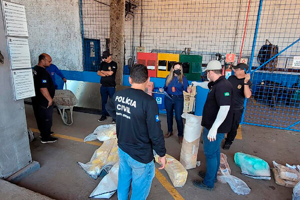 Polícia Civil incinera uma tonelada de drogas em Cáceres