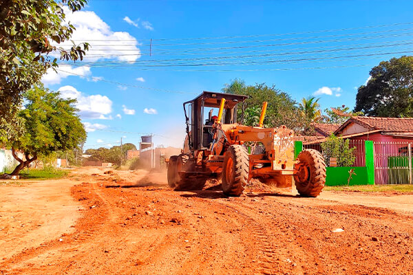 Prefeitura inicia recuperação de ruas do bairro São Lourenço