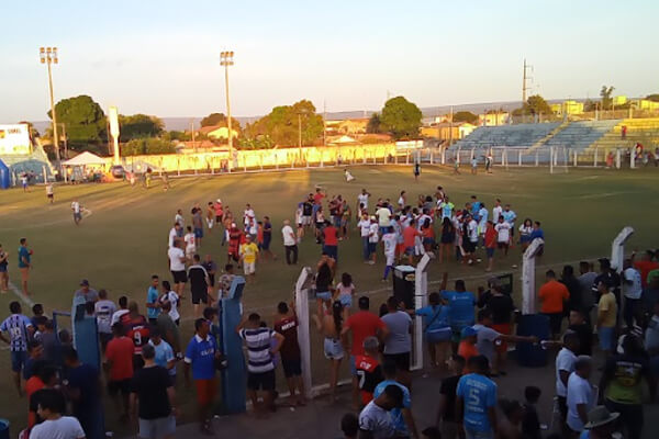 Cacerense-vence-o-Campo-Novo-e-se-classifica-para-a-final-da-Segundona