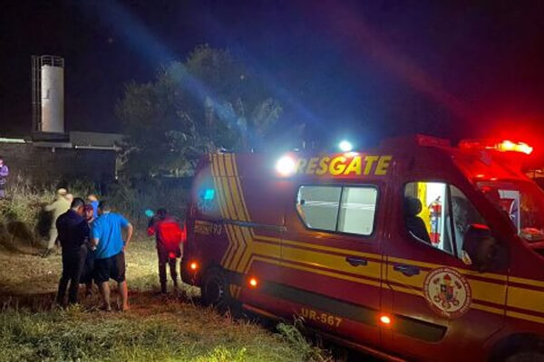 Dois-são-mortos-com-golpes-de-faca-pedradas-e-tiros-na-cabeça-em-MT