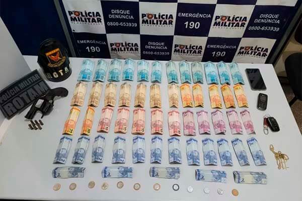 Com mais de R$14 mil em espécie, motorista é preso por porte ilegal de arma de fogo em Cáceres