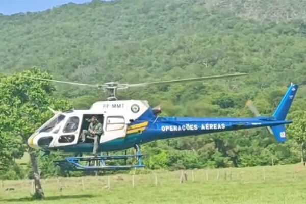 Autoridades-buscam-por-aeronave-que-caiu-na-Serra-do-Boi-Morto-em-Cáceres