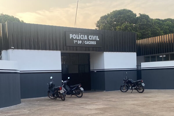 Polícia Civil identifica autores de roubos cometidos contra idosas em Cáceres