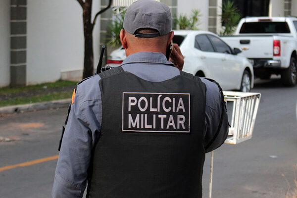 PM-prende-suspeito-por-tráfico-e-recupera-motocicleta-furtada-em-Cáceres
