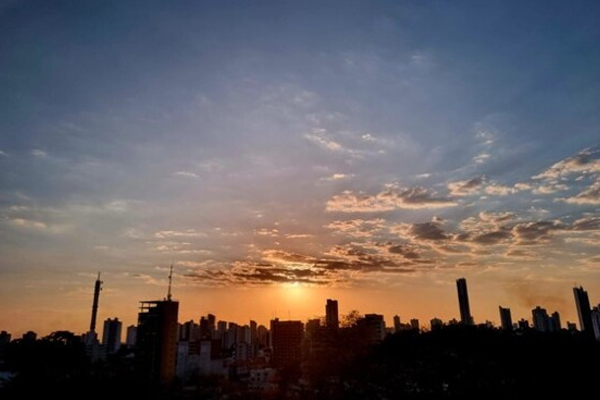 Onda de calor extremo se intensifica e Inmet estende alerta vermelho até sexta-feira em MT