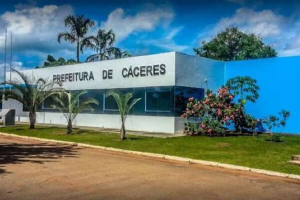 UFMT-deve-realizar-concurso-público-em-Cáceres-diz-especialista