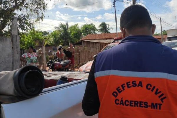 Mutirão-vai-cadastrar-atingidos-em-enchente-de-fevereiro-em-Cáceres