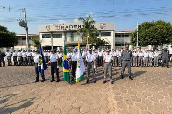 Seduc-abre-seletivo-para-ingresso-de-novos-alunos-nas-escolas-estaduais-militares