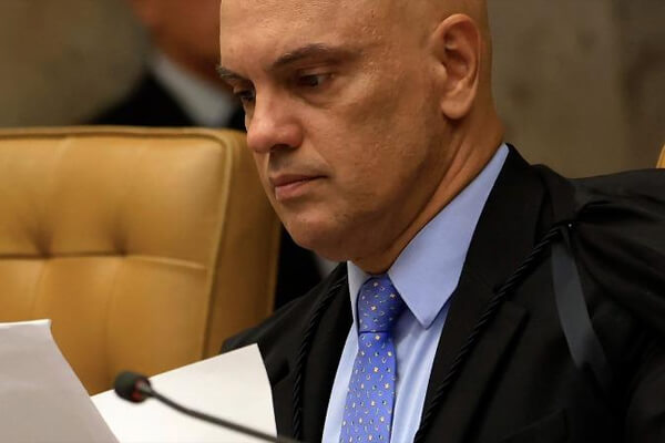 Mais-de-1,5-milhão-de-pessoas-querem-a-saída-de-Moraes-do-STF