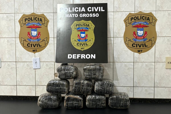 Polícia-Civil-prende-casal-que-despachou-9-tabletes-de-maconha