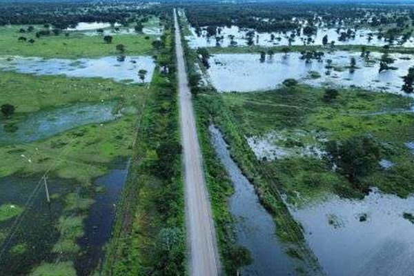 Rio Paraguai sobe 36 centímetros em 2 horas em Cáceres