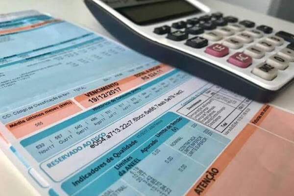 Conta-de-energia-fica-mais-cara-em-junho