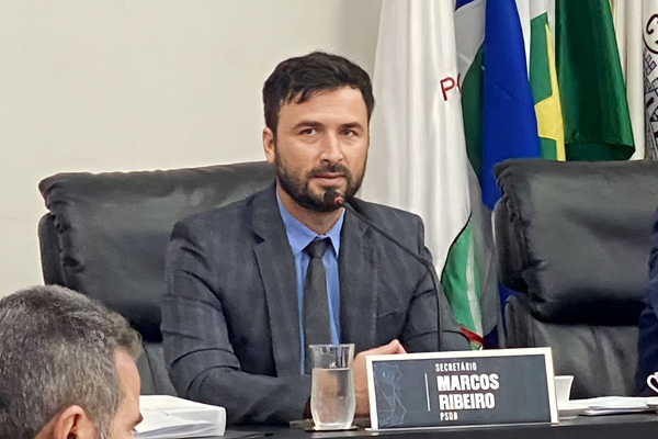 Marcos Ribeiro cobra limpeza de ciclovias e obras em pontos críticos de Cáceres