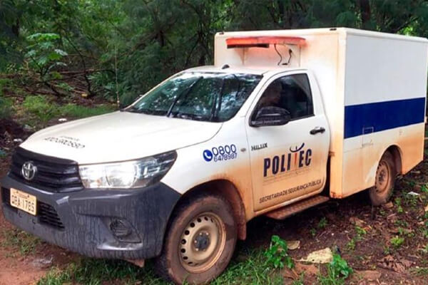 Mulher-cai-de-trator-ao-tentar-tirar-foto-e-morre-atropelada