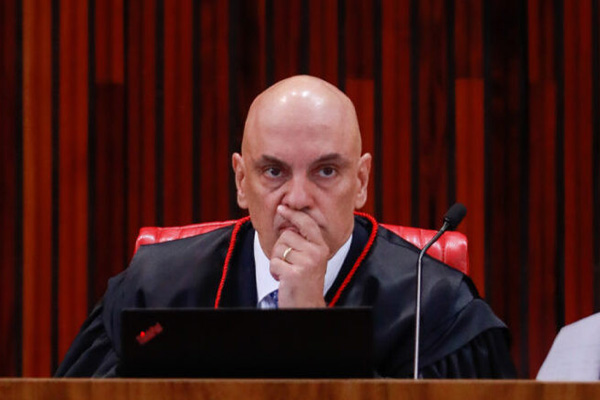 STF condena morador de MT a 2 anos e 5 meses de prisão por atos do 8 de janeiro