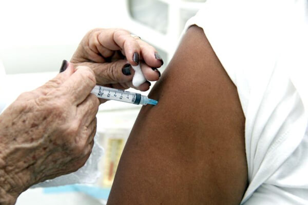 Um-bebê-e-10-idosos-morreram-de-gripe-em-MT