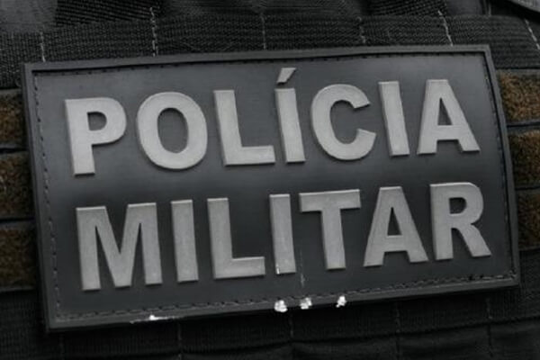 Criminoso-de-moto-puxa-bolsa-de-idosa-e-leva-R$-6-mil-em-Cáceres