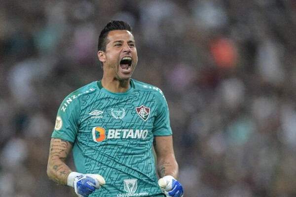 Jogador-de-MT-se-torna-o-goleiro-que-menos-sofreu