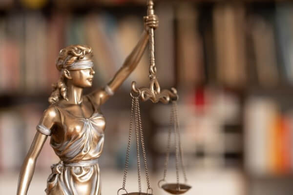 Juíza-de-Cáceres-dá-alerta-para-evitar-crime-de-receptação