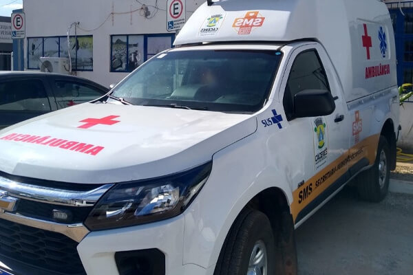 Ladrão-foge-com-ambulância-enquanto-equipe-atendia-paciente