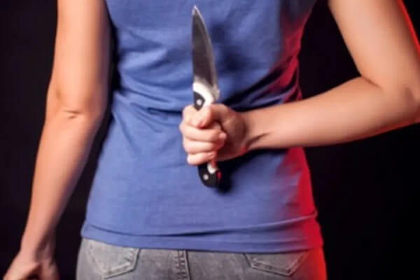 Mulher-mata-marido-a-facadas-em-bebedeira-após-ser-agredida-em-Cáceres