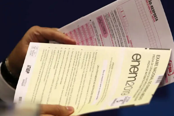 Seja-voluntário-no-Enem-e-ganhe-R$-860-por-dia