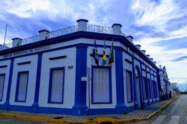 Câmara de Cáceres abre CPI para investigar obras públicas paradas