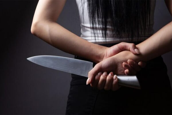 Confusão-de-bar-termina-com-mulher-esfaqueada