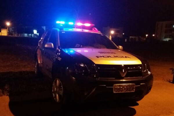 Filha-chega-de-festa-e-espanca-mãe