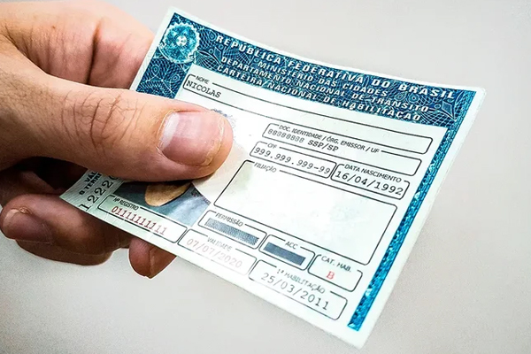 Governo Lula quer fim da obrigatoriedade de autoescola para tirar CNH ainda este ano