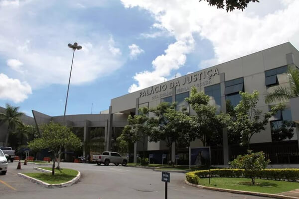 Operação-prende-advogados-e-servidores-do-TJMT