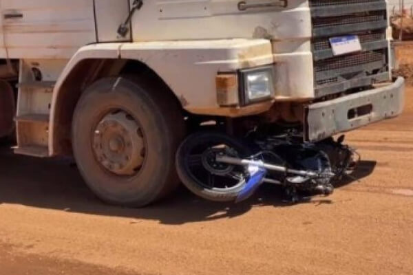 Adolescente-de-17-anos-é-arrastado-por-carreta