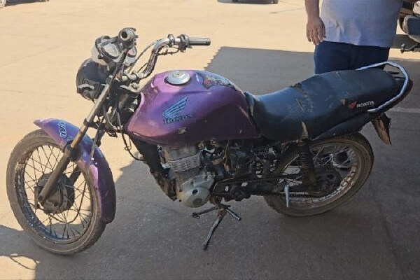 Adolescentes-furtam-moto-em-Cáceres-Para-Andar