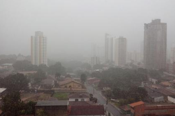 Após calorão, frente fria derruba temperaturas para 15ºC em MT