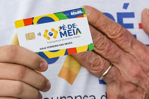 Governo atualiza o calendário do Pé-de-Meia de agosto; confira as datas
