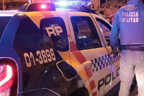 Idoso-é-feito-refém-e-amarrado-durante-roubo-dentro-de-casa-em-Cáceres