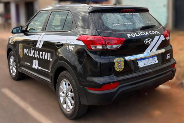 Mãe-dá-surra-na-filha-de-11-anos-e-vai-pra-cadeia