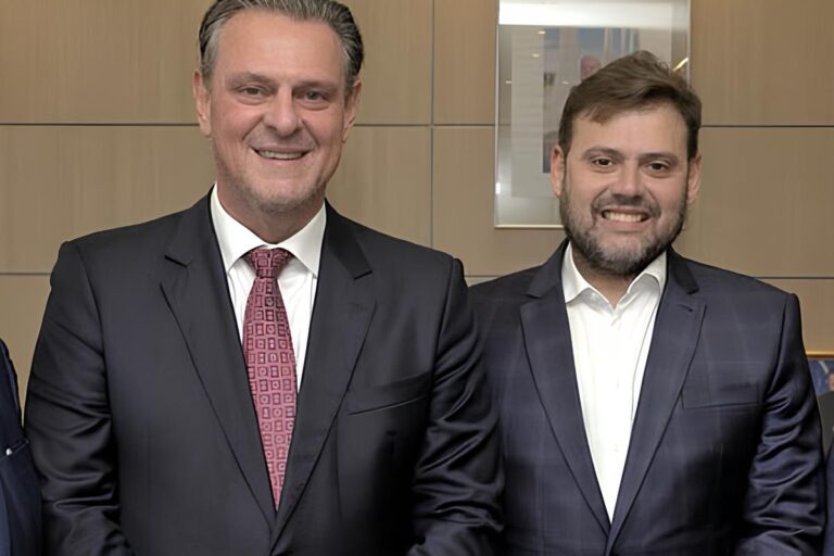 Ministro-Carlos-Fávaro-e