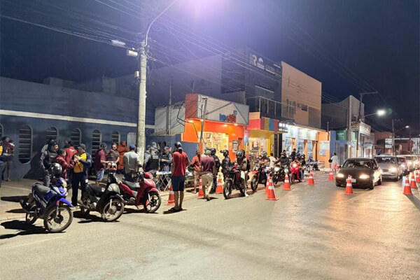 Seis-motoristas-são-presos-após-Lei-Seca-em-Cáceres